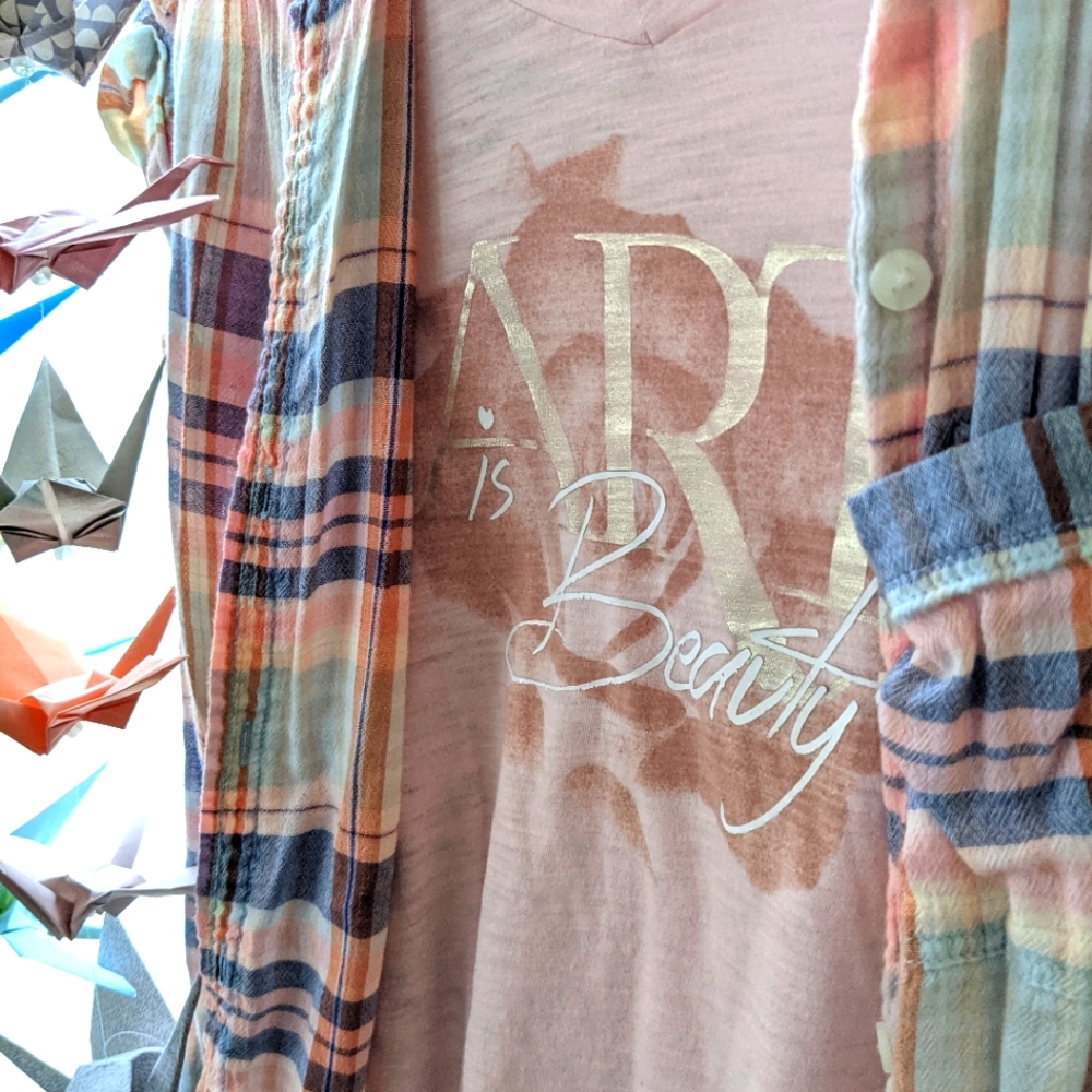 Art is Beauty 🫁 Tee/button-up combo